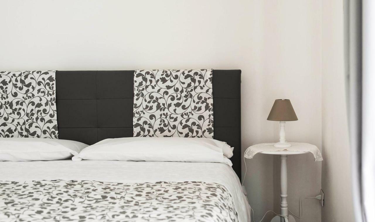 B&B Liola Патти Экстерьер фото