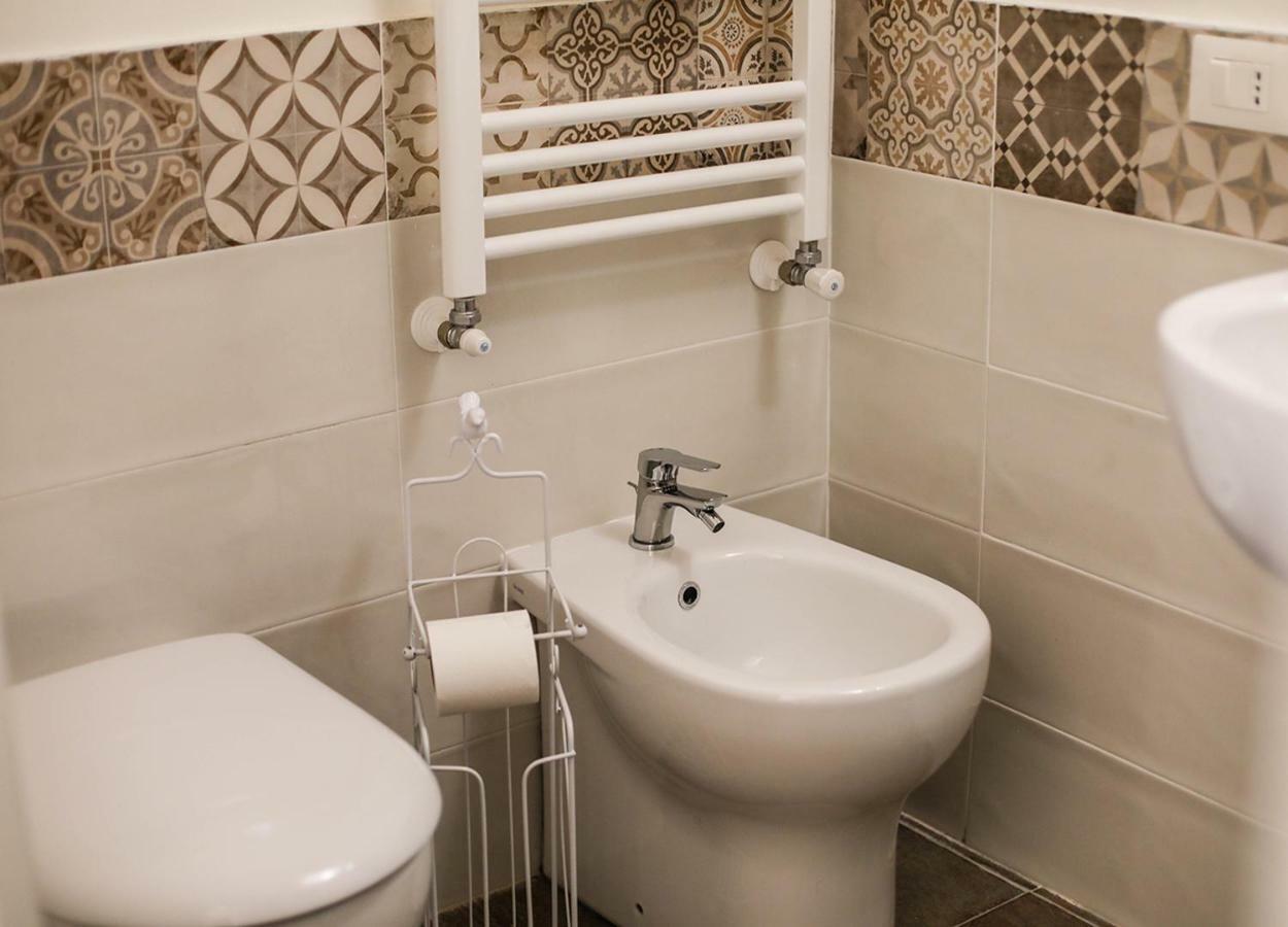 B&B Liola Патти Экстерьер фото